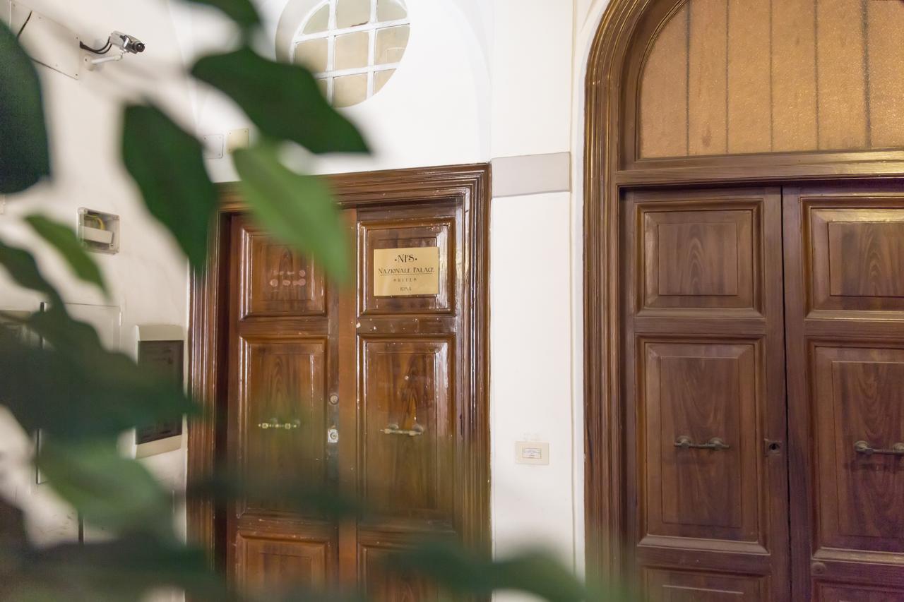 Nazionale Palace Suites Рим Екстериор снимка