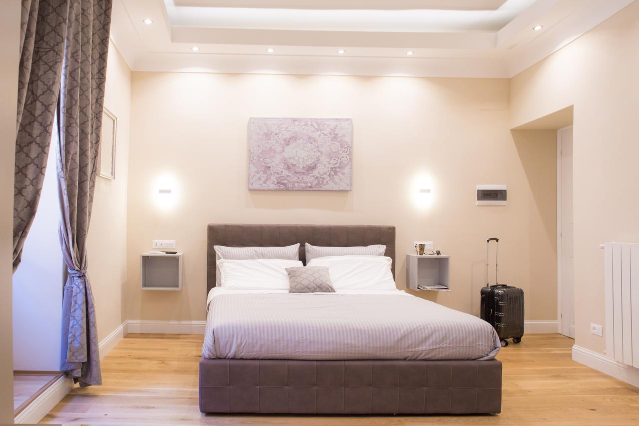 Nazionale Palace Suites Рим Екстериор снимка
