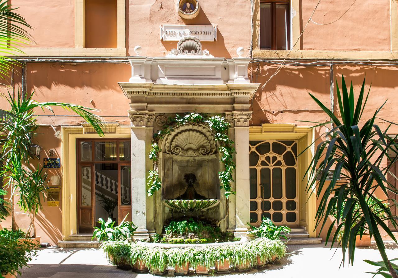 Nazionale Palace Suites Рим Екстериор снимка