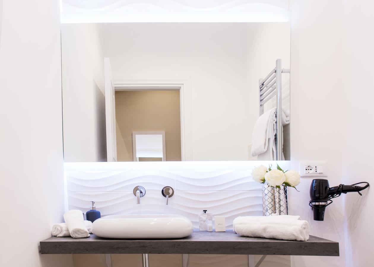 Nazionale Palace Suites Рим Екстериор снимка