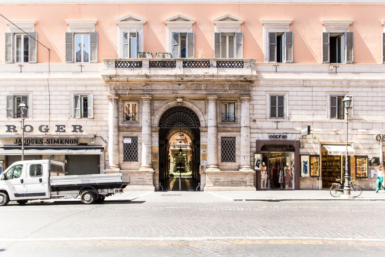 Nazionale Palace Suites Рим Екстериор снимка